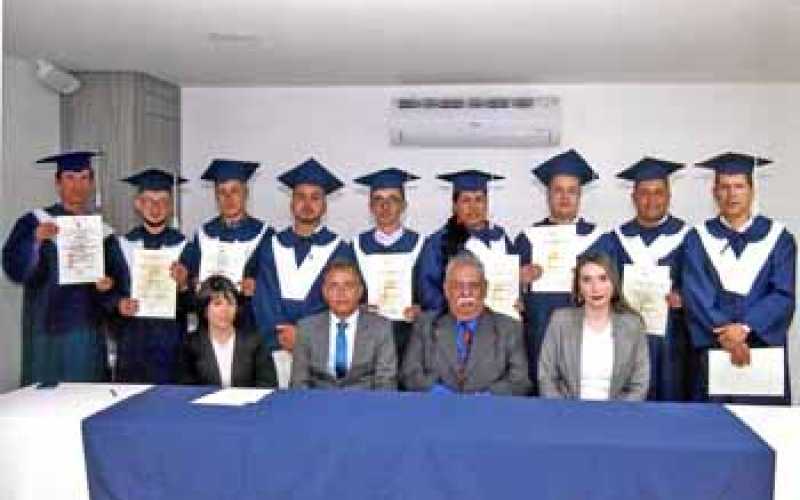 Foto | Cortesía | LA PATRIA Ascened Gallego Yepes, directora general fe Intas; Reinero Botero Granados, presidente de Asoteemec 