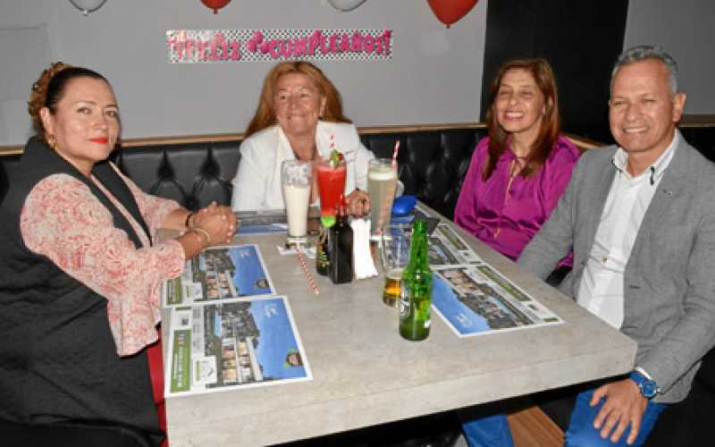 Nhora Quintero Valencia, Olga María Londoño Morales, Clemencia Salgado Valencia y Luis Alfonso Ríos Ossa.