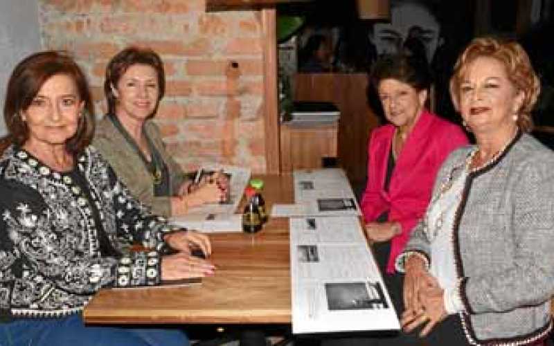 Foto | José Fernando Tangarife | LA PATRIA Constanza Moreno Londoño, Gloria Beatriz Restrepo Correa, María Cristina Arango de Va