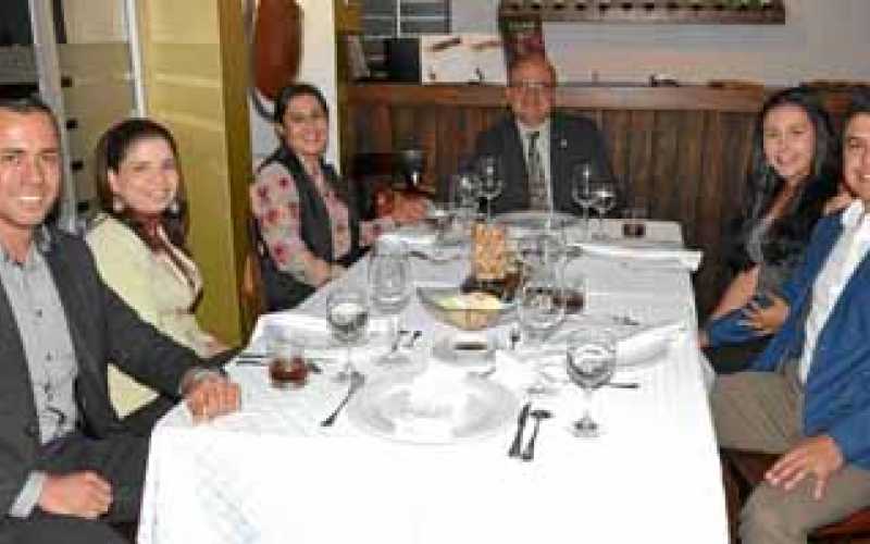 Johan Pérez Osorio, Luisa Fernanda Molina, Sandra Hernández Valero, Carlos Eduardo Gómez Vera, Angélica Calle Montoya y Jaime Gu