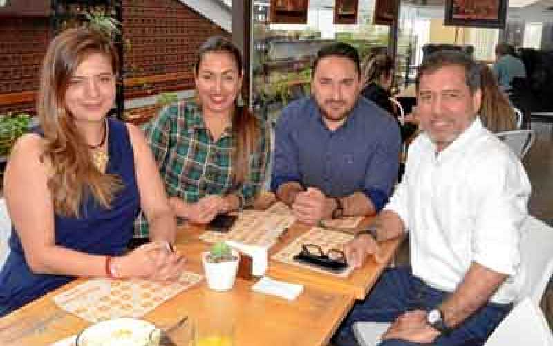 Marcela Cardona Mejía, Yolima Lemos, Daniel Estupiñán Hidalgo y Simonds Borelly.