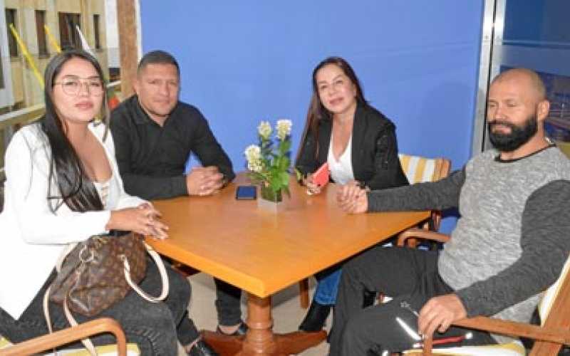 Karen Londoño Villada, Cristian Ortiz Arango, Adriana Villada López y Dagoberto Londoño Ospina.