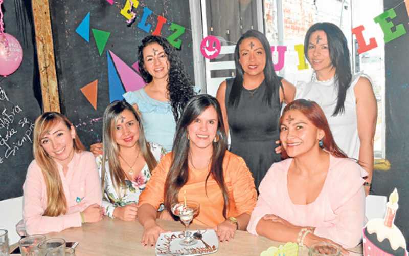 Valentina Granada Hernández, Alejandra Henao Galindo, Natalia Martínez Castro, Faisuly Vásquez Castaño, Lida Fernanda Figueroa L