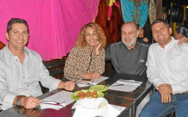 Rodrigo Gutiérrez López; Fary J., cantautora sanandresana; Ángel Labrador Domínguez, y Andrés Mauricio Gutiérrez López.