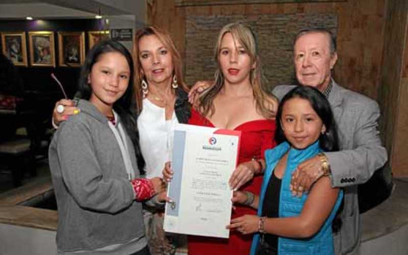 Natalia Rubio González, Gloria Lucía Escobar Rojas, Diana María González Escobar, Walter Balbino González Raigoza y Catalina Rub