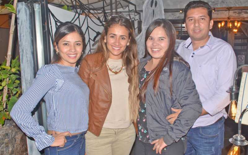 Geraldina Calvo González, Cindy Tatiana Calvo González, Yeison Botero Mosquera y Guiomar Restrepo Osorio.