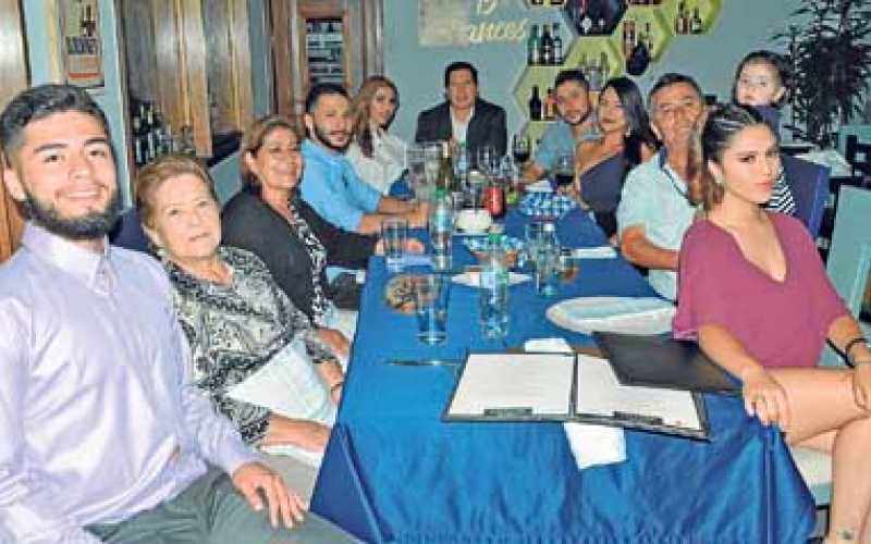 Cristian Gaviria Arias, Olga de Molina, María Luzby Molina Restrepo, Daniel Flórez Molina, Paula Valencia Molina, Fausto Plaza, 