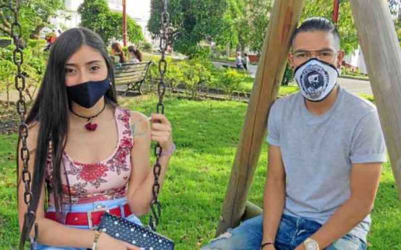 Foto / José Fernando Tangarife / LA PATRIA Isabella Betancourt y Jhon Alexánder Portela.