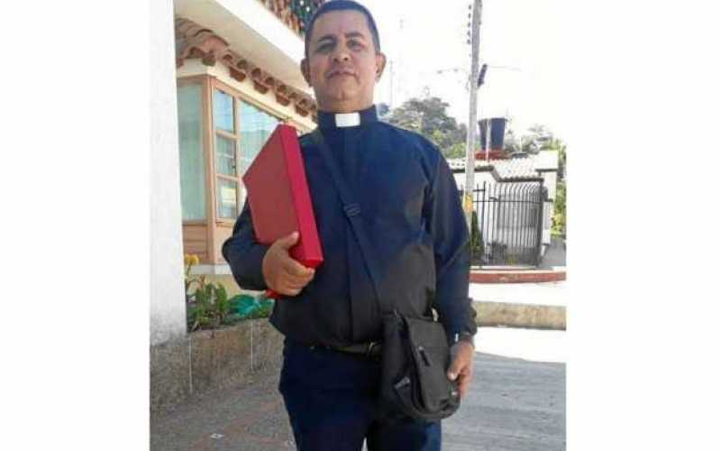 Presbítero Moisés Ortiz Osorio