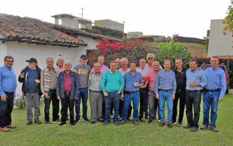Felipe Nauffal, Jorge Zuluaga, Carlos Londoño, Antonio Escobar, José López, Hernando Aristizábal, Germán Arango, César Echeverry