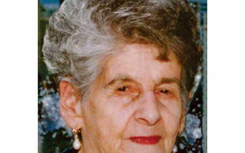 Herminia Giraldo Viuda de Franco Noveno Aniversario de su fallecimiento. Tu recuerdo nos da fortaleza en los momentos difíciles.