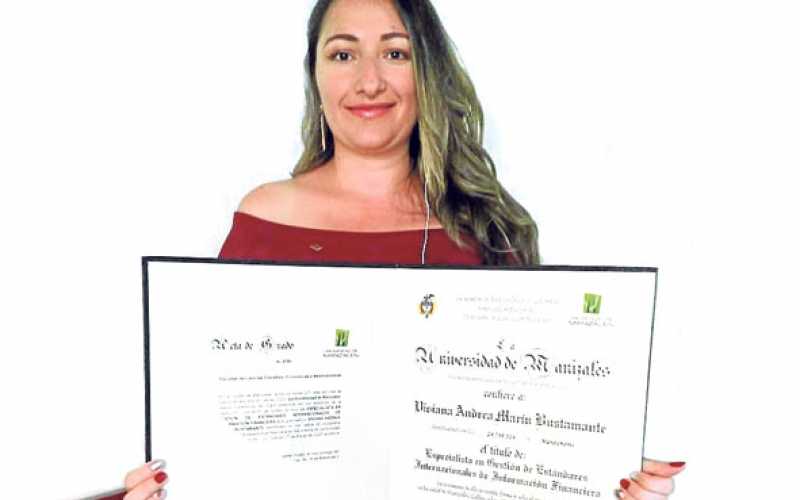 Viviana Andrea Marín Bustamante