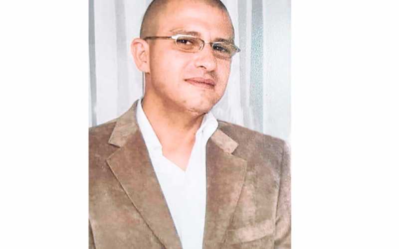 Doctor César Octavio Cano Noreña.