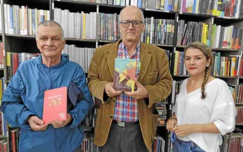 Fotos / Darío Augusto Cardona / LA PATRIA Adalberto Agudelo, escritor; Francisco Javier López Arroyave, escritor, y Ana Elcy Muñ