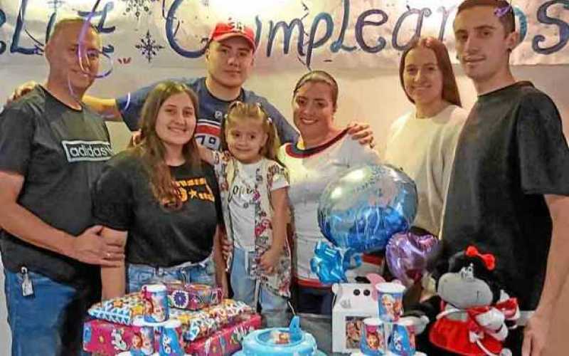 Luis Alberto Betancur, Isabella Betancur, Alicia Betancur Cardona (homenajeada), Sebastián Peláez Cardona, Yaneth Cardona, Valen