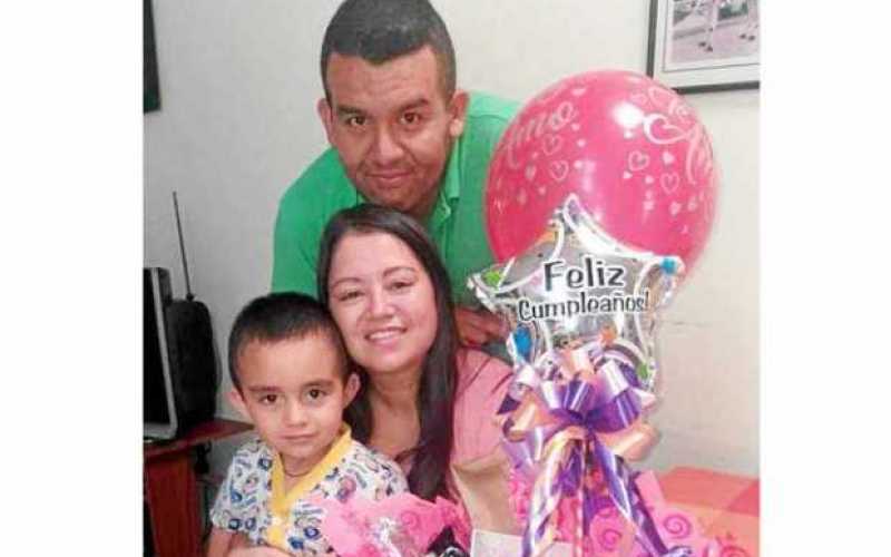 Foto|Lector Interactivo|LA PATRIA “En medio de la cuarentena, agradecemos al señor todo poderoso por un año  más de vida de nues