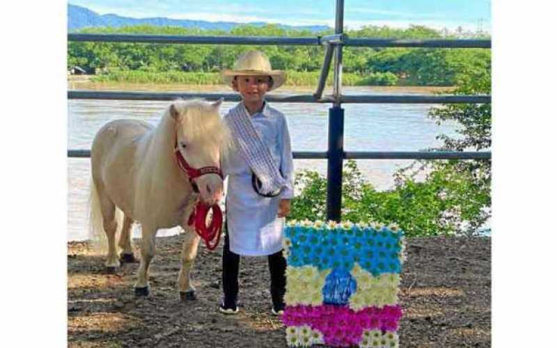 Foto|Henry Alberto Giraldo|LA PATRIA Jerónimo Giraldo Osorio fue el ganador del concurso Realiza tu silleta del jardín infantil 