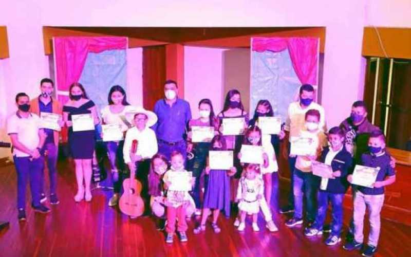 Ganadores de los concurso Fotos| Henry Giraldo | LA PATRIA Gabriela García Ospina, Dylan Stiven Marín, Sergio Higinio, Laura Van