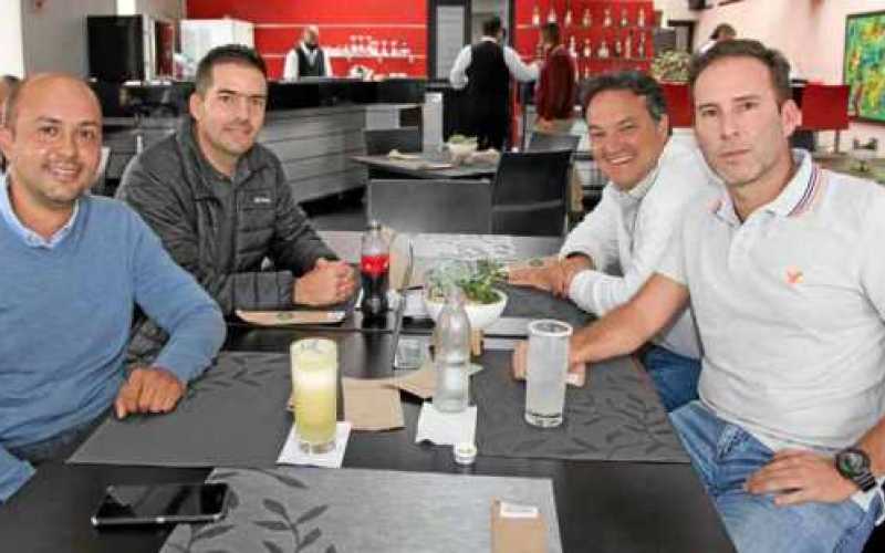 Foto|Agemiro Idárraga|LA PATRIA   En el Club Manizales Cable, en un almuerzo de bienvenida a Nicolás Gutiérrez, quien llegó de B