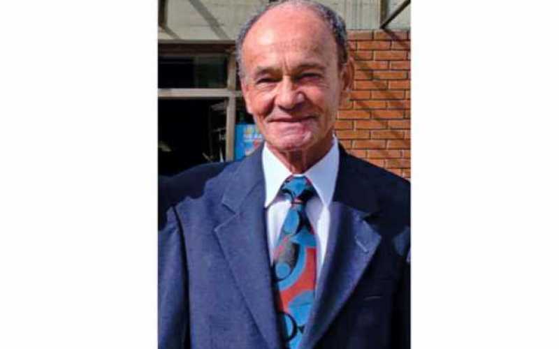 JOSÉ GILBERTO MONTOYA Á LVAREZ