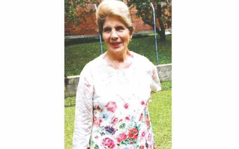 Hoy dedicamos un pensamiento al cielo en tu segundo aniversario, compartimos tu ausencia con familiares y amigos. Dejaste un vac