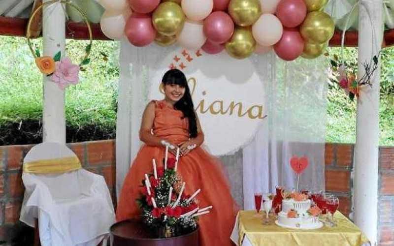 Foto | Henry Giraldo | LA PATRIA   A Juliana Arias Villa le celebraron sus 15 años en un evento sorpresa en Manzanares, gracias 