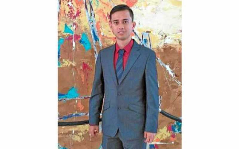 La Universidad de Valencia (España) le otorgó al manizaleño David Felipe Osorio Machetá el título de Máster Universitario en Cri