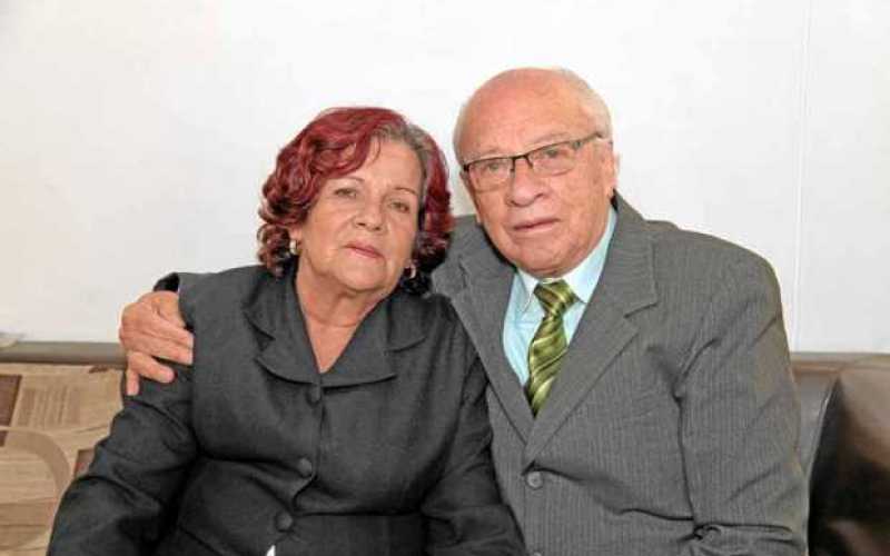 Foto|Argemiro Idárraga|LA PATRIA José Jesús Idárraga Arango y Luz Dary Acosta Alarcón celebraron en Villamaría sus 55 años de ma