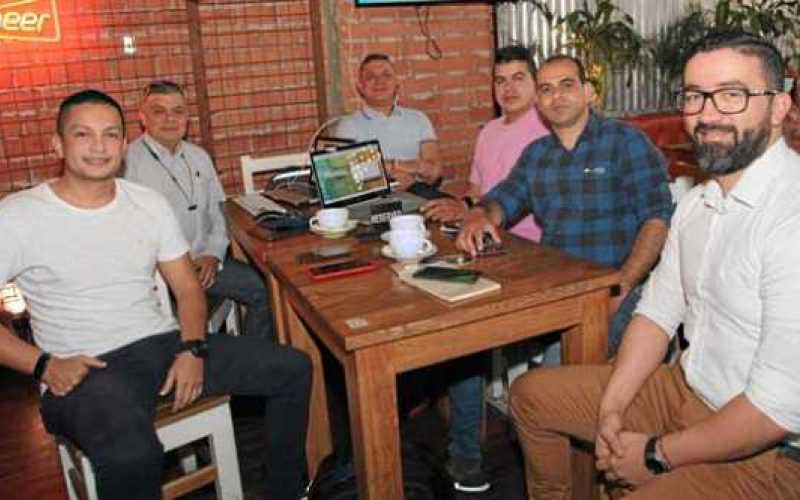 Fotos|Argemiro Idárraga|LA PATRIA Compartieron un almuerzo funcionarios de Fangulogística, un emprendimiento de Manizales para e