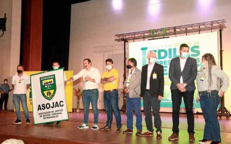 El 22 de agosto en el centro de convenciones teatro los Fundadores se llevó a cabo el 1° encuentro de ediles y presidentes de la