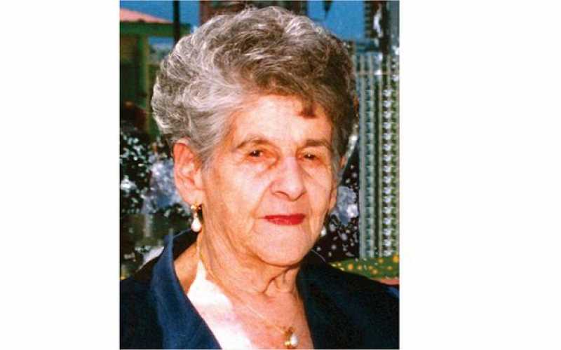 DECIMOPRIMER ANIVERSARIO - Herminia Giraldo Viuda de Franco