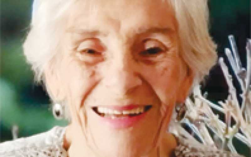 El día de hoy celebramos los 95 años de la señora ANATILDE LONDOÑO DE MORALES, su familia ofrecerá un almuerzo para festejar est